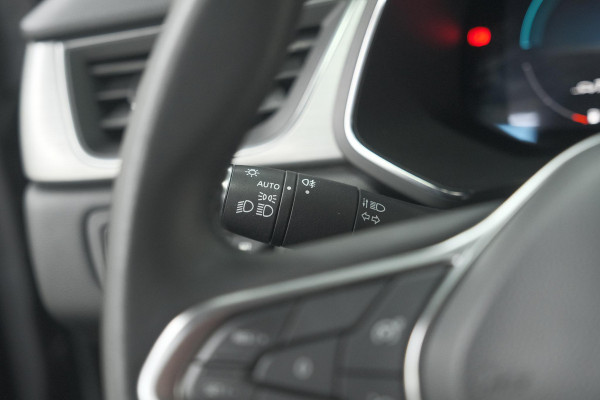 Renault Captur 1.6 E-Tech Plug-in Hybrid 160 Intens | Parkeersensoren | Apple Carplay | Navigatie | Climate Control