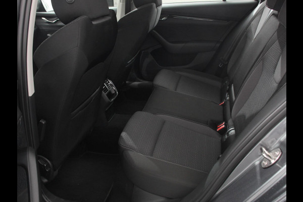 Škoda Octavia Combi 1.4 TSI iV 204pk PHEV Automaat Business Edition | Navigatie | Apple Carplay/Android Auto | Adaptive Cruise Control | Camera | Stoelverwarming | Lichtmetalen Velgen