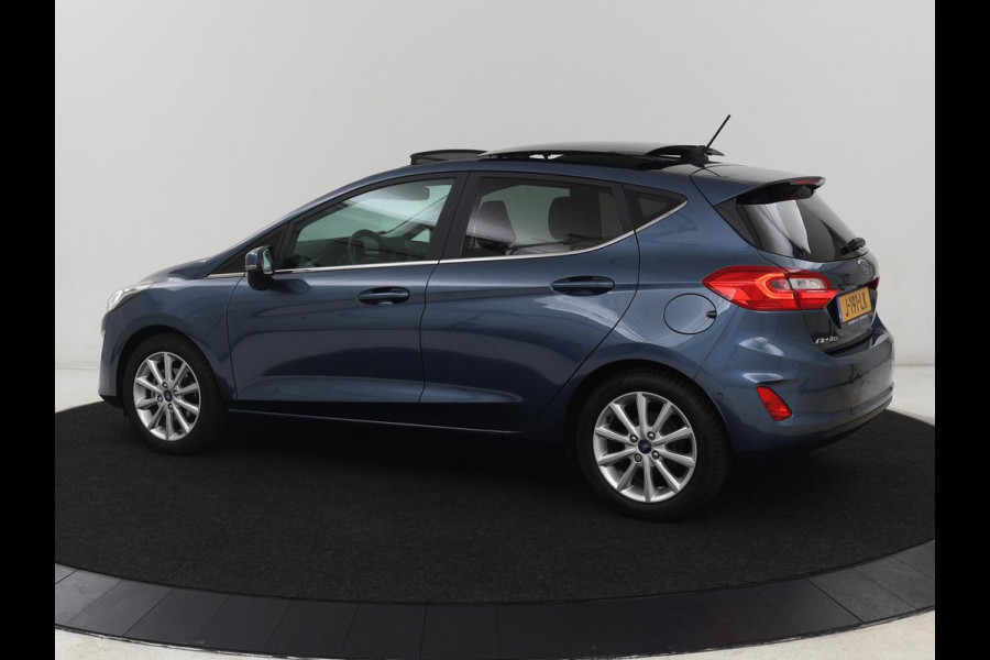Ford Fiesta 1.0 EcoBoost Titanium X | Panoramadak | Stoel & stuurverwarming | Adaptive cruise | Camera | Carplay | Full LED | Blind Spot | Climate control | B&O Sound | Parkeerhulp | Navigatie