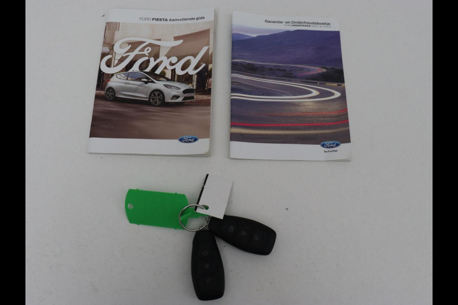 Ford Fiesta 1.0 EcoBoost Titanium X | Panoramadak | Stoel & stuurverwarming | Adaptive cruise | Camera | Carplay | Full LED | Blind Spot | Climate control | B&O Sound | Parkeerhulp | Navigatie