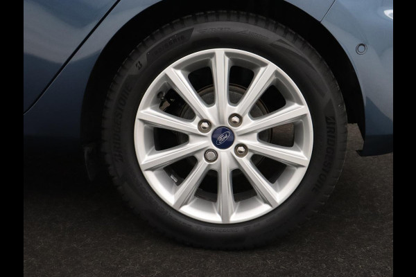 Ford Fiesta 1.0 EcoBoost Titanium X | Panoramadak | Stoel & stuurverwarming | Adaptive cruise | Camera | Carplay | Full LED | Blind Spot | Climate control | B&O Sound | Parkeerhulp | Navigatie