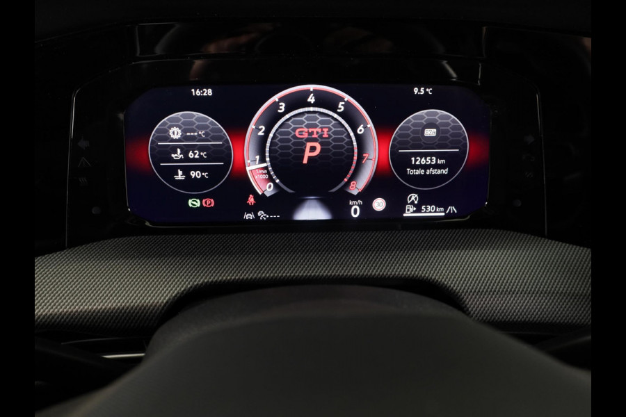 Volkswagen Golf 2.0 TSI GTI 265PK DSG | Verlengde garantie | Panorama dak | Head up Display | Blackstyle | 19"LM velgen |