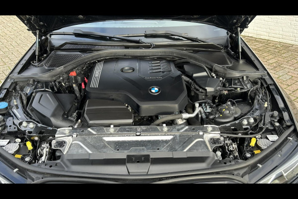 BMW 3 Serie 318i Business Edition M-Sport Full Led Carplay Automaat Digital Dash Camera Leder Cruise Navi