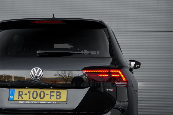 Volkswagen Tiguan Allspace 1.4 TSI Highline 7Pers Pano Trekhaak LED 18"