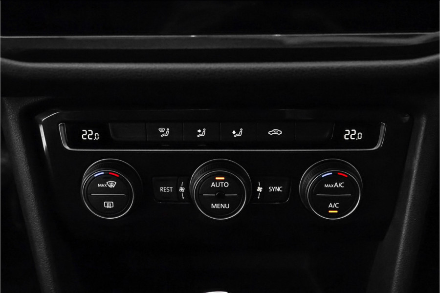 Volkswagen Tiguan Allspace 1.4 TSI Highline 7Pers Pano Trekhaak LED 18"