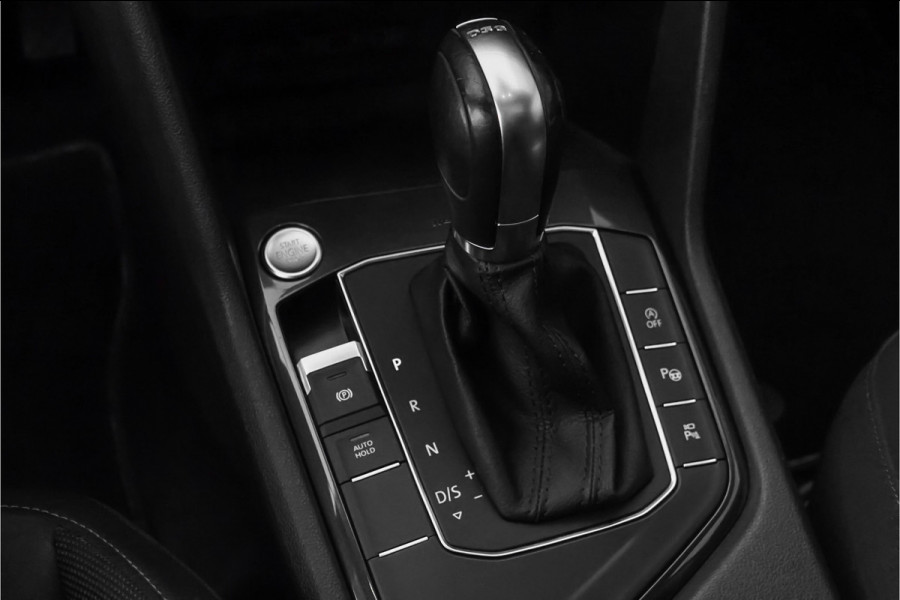 Volkswagen Tiguan Allspace 1.4 TSI Highline 7Pers Pano Trekhaak LED 18"