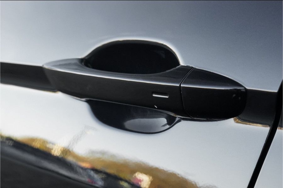 Volkswagen Tiguan Allspace 1.4 TSI Highline 7Pers Pano Trekhaak LED 18"