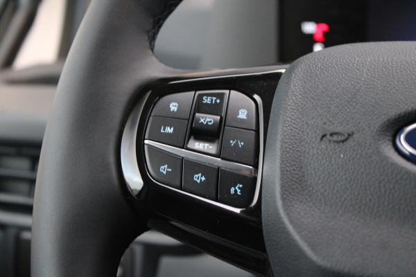 Ford Transit Custom 320 2.0 TDCI L2H1 Trend 136pk - ACC - Trekhaak - Blind Spot - Camera - LED - Navigatie - Rijklaar