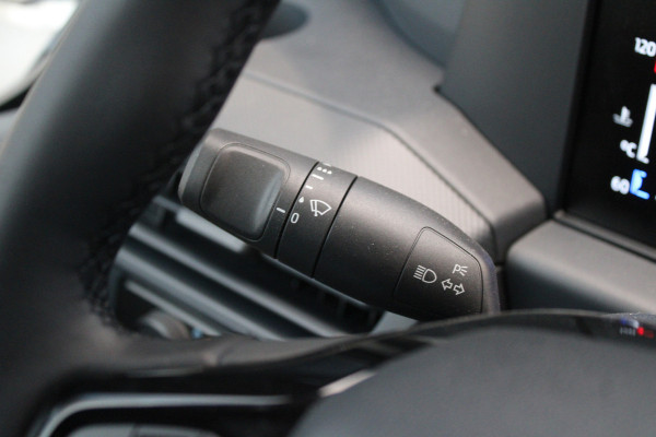 Ford Transit Custom 320 2.0 TDCI L2H1 Trend 136pk - ACC - Trekhaak - Blind Spot - Camera - LED - Navigatie - Rijklaar