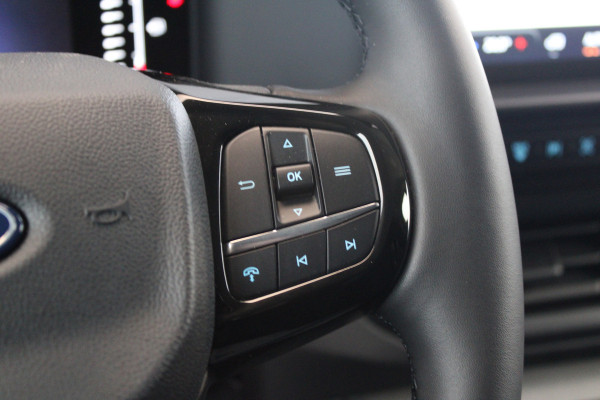 Ford Transit Custom 320 2.0 TDCI L2H1 Trend 136pk - ACC - Trekhaak - Blind Spot - Camera - LED - Navigatie - Rijklaar