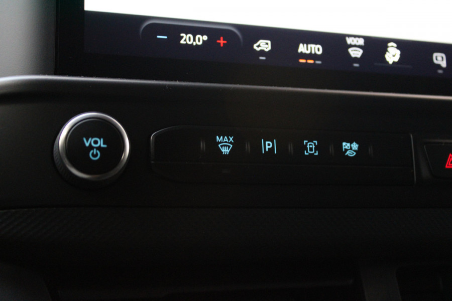 Ford Transit Custom 320 2.0 TDCI L2H1 Trend 136pk - ACC - Trekhaak - Blind Spot - Camera - LED - Navigatie - Rijklaar