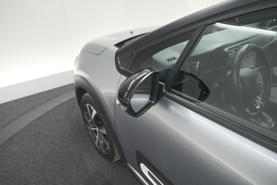 Citroën C3 PureTech 110 EAT6 Shine | Camera | Navigatie | Parkeersensoren | Apple Carplay | 17 Inch Lichtmetalen Velgen