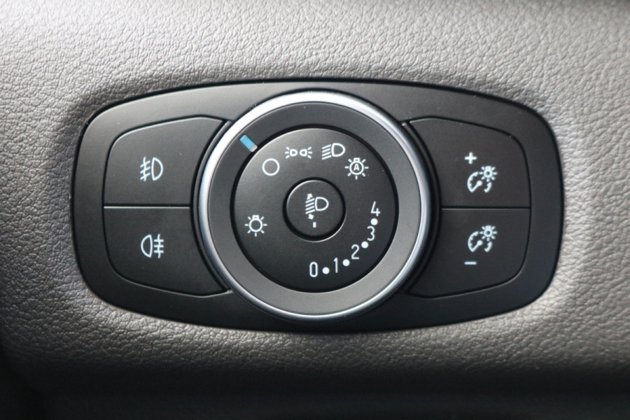 Ford Transit Custom 2.0 TDci 170pk Automaat L2 H1 Limited DC Black Line