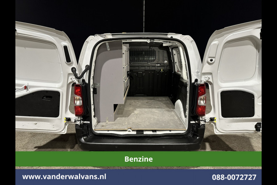 Citroën Berlingo 1.2 PureTech **Benzine** 130pk Automaat L1H1 Euro6 Airco | 3-Zits | Camera | Navigatie | Apple Carplay Android Auto, Cruisecontrol, Parkeersensoren, Bijrijdersbank
