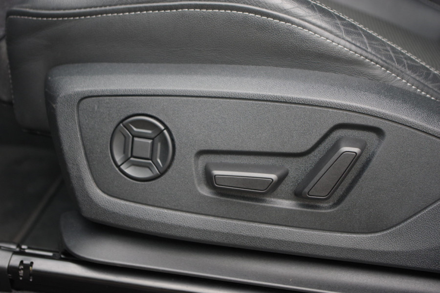 Audi Q3 45 TFSI e S-Line Edition, Panoramadak, Climate Control, Adap. Cruise Control