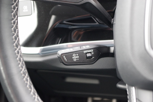 Audi Q3 45 TFSI e S-Line Edition, Panoramadak, Climate Control, Adap. Cruise Control