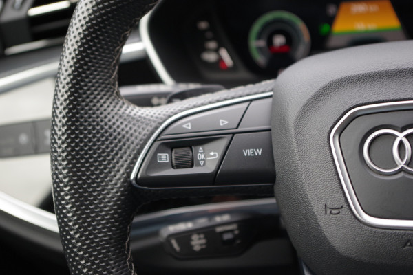 Audi Q3 45 TFSI e S-Line Edition, Panoramadak, Climate Control, Adap. Cruise Control