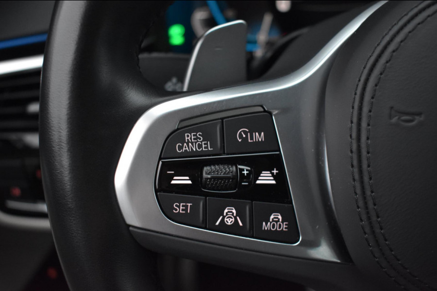 BMW 5 Serie 530e M-Sport Pro | LASERLIGHT | HARMAN KARDON | 360 CAMERA | TREKHAAK | DEALER ONDERHOUDEN | NAP |