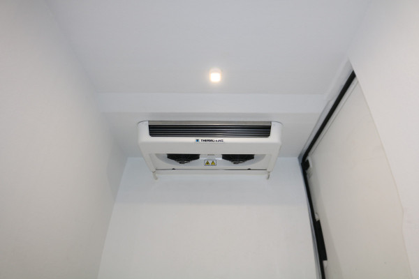 Volkswagen Crafter 2.0 TDI 177pk L3 H3 Automaat Koelwagen Vrieswagen -20 Dag en Nacht