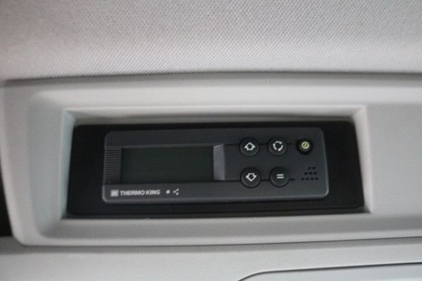 Volkswagen Crafter 2.0 TDI 177pk L3 H3 Automaat Koelwagen Vrieswagen -20 Dag en Nacht