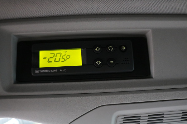 Volkswagen Crafter 2.0 TDI 177pk L3 H3 Automaat Koelwagen Vrieswagen -20 Dag en Nacht