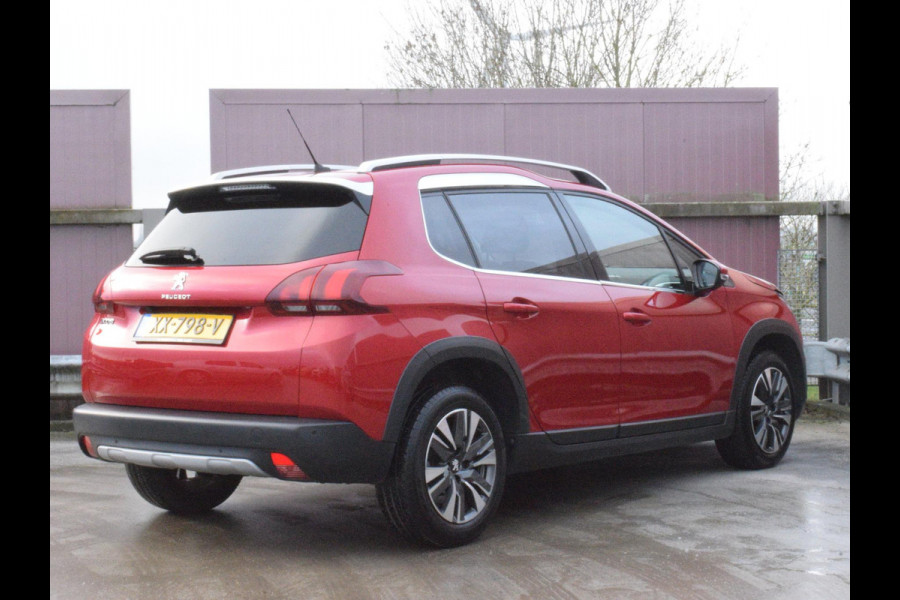 Peugeot 2008 1.2 PureTech Allure AUTOMAAT | NAVIGATIE | ACHTERUITRIJCAMERA MET SENSOREN | E.C.C. |