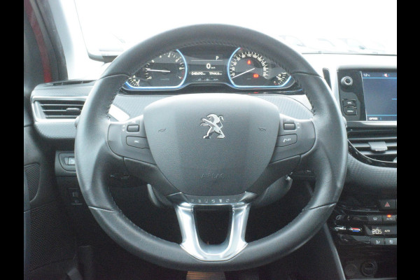 Peugeot 2008 1.2 PureTech Allure AUTOMAAT | NAVIGATIE | ACHTERUITRIJCAMERA MET SENSOREN | E.C.C. |