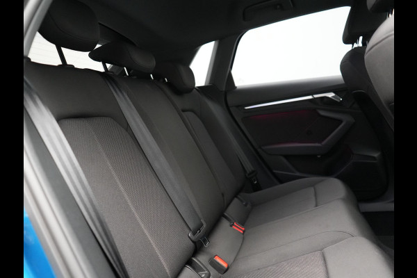 Audi A3 Sportback 40 TFSI e Advanced edition Plug In Hybrid 204pk Dealer O.H PHEV | Trekhaak Afn. | Keyless | Apple Carplay | Sportstoelen Verwarmd | Navigatie | Virtual | Cruise Control | Front & Lane Assist | DAB | 18"L.M |
