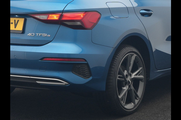 Audi A3 Sportback 40 TFSI e Advanced edition Plug In Hybrid 204pk Dealer O.H PHEV | Trekhaak Afn. | Keyless | Apple Carplay | Sportstoelen Verwarmd | Navigatie | Virtual | Cruise Control | Front & Lane Assist | DAB | 18"L.M |
