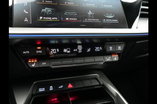 Audi A3 Sportback 40 TFSI e Advanced edition Plug In Hybrid 204pk Dealer O.H PHEV | Trekhaak Afn. | Keyless | Apple Carplay | Sportstoelen Verwarmd | Navigatie | Virtual | Cruise Control | Front & Lane Assist | DAB | 18"L.M |