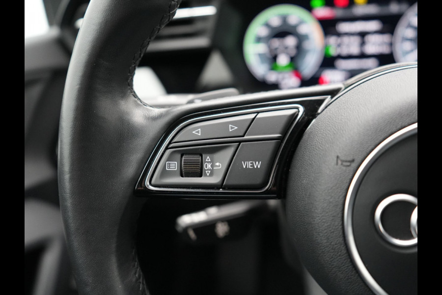 Audi A3 Sportback 40 TFSI e Advanced edition Plug In Hybrid 204pk Dealer O.H PHEV | Trekhaak Afn. | Keyless | Apple Carplay | Sportstoelen Verwarmd | Navigatie | Virtual | Cruise Control | Front & Lane Assist | DAB | 18"L.M |