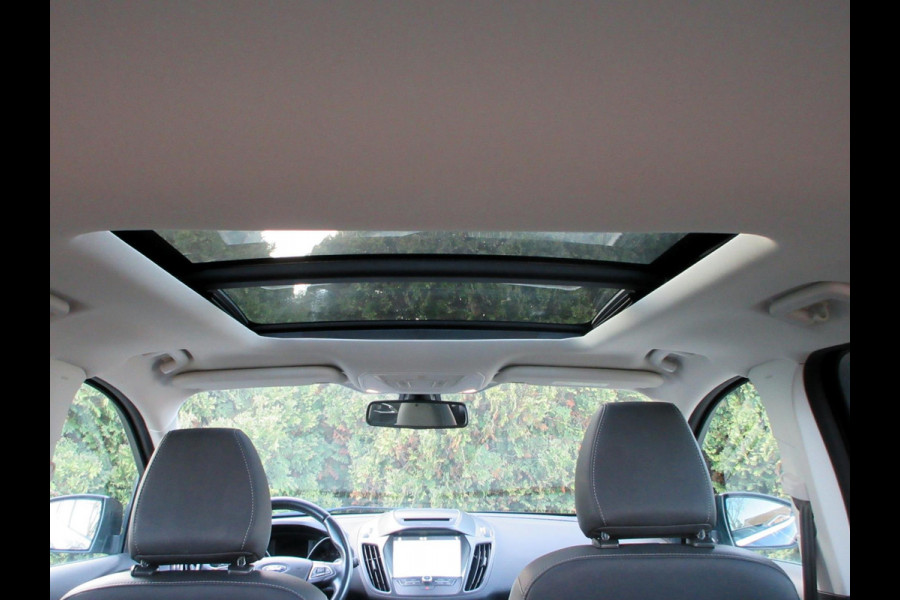 Ford Kuga 1.5 EcoBoost Titanium*Camera*Pano.dak*Trekhaak*