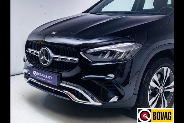 Mercedes-Benz GLA 250 e Luxury Line automaat 218 PK | Facelift | Elec. wegklapbare trekhaak | Adap. Cruise | Stoelverwarming | Elec. achterklep, Navigatie, app. connect, camera met parkeerassistent, sfeerverlichting