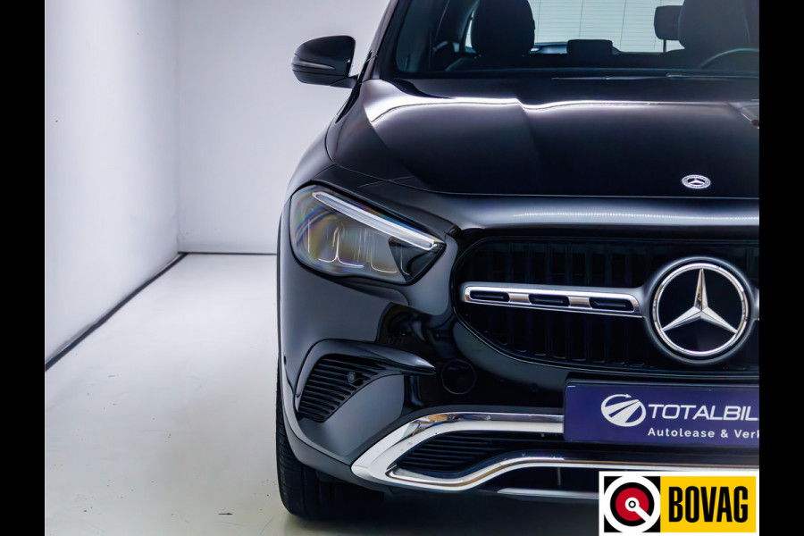 Mercedes-Benz GLA 250 e Luxury Line automaat 218 PK | Facelift | Elec. wegklapbare trekhaak | Adap. Cruise | Stoelverwarming | Elec. achterklep, Navigatie, app. connect, camera met parkeerassistent, sfeerverlichting