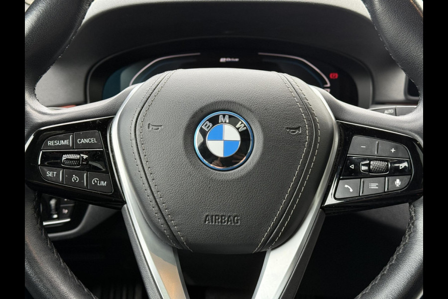 BMW 5 Serie Touring 520e Aut. Hybrid Bus. Exe Editon Plus | Panorama | Leder | Memory | BMW Laser | New Model | Full |