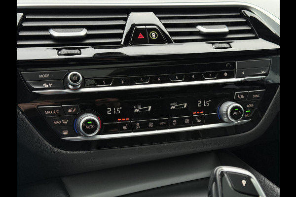 BMW 5 Serie Touring 520e Aut. Hybrid Bus. Exe Editon Plus | Panorama | Leder | Memory | BMW Laser | New Model | Full |