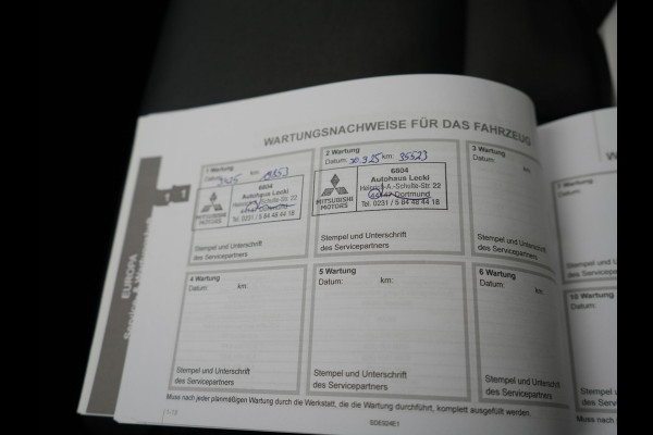 Mitsubishi Eclipse Cross 2.4 Instyle Plug In Hybrid 188pk Dealer O.H. PHEV | Trekhaak Afn. | Panodak | Head Up | Adaptive Cruise | 360 Camera | Lederen Sportstoelen Verwarmd | Apple Carplay | Keyless | Stuur Verwarmd | Blis | Navigat