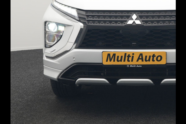 Mitsubishi Eclipse Cross 2.4 Instyle Plug In Hybrid 188pk Dealer O.H. PHEV | Trekhaak Afn. | Panodak | Head Up | Adaptive Cruise | 360 Camera | Lederen Sportstoelen Verwarmd | Apple Carplay | Keyless | Stuur Verwarmd | Blis | Navigat