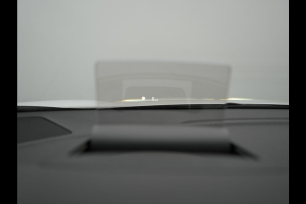 Mitsubishi Eclipse Cross 2.4 Instyle Plug In Hybrid 188pk Dealer O.H. PHEV | Trekhaak Afn. | Panodak | Head Up | Adaptive Cruise | 360 Camera | Lederen Sportstoelen Verwarmd | Apple Carplay | Keyless | Stuur Verwarmd | Blis | Navigat