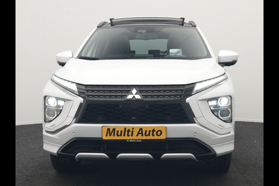 Mitsubishi Eclipse Cross 2.4 Instyle Plug In Hybrid 188pk Dealer O.H. PHEV | Trekhaak Afn. | Panodak | Head Up | Adaptive Cruise | 360 Camera | Lederen Sportstoelen Verwarmd | Apple Carplay | Keyless | Stuur Verwarmd | Blis | Navigat