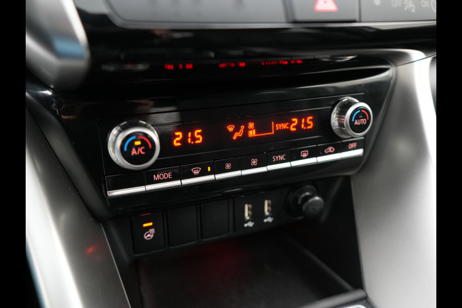 Mitsubishi Eclipse Cross 2.4 Instyle Plug In Hybrid 188pk Dealer O.H. PHEV | Trekhaak Afn. | Panodak | Head Up | Adaptive Cruise | 360 Camera | Lederen Sportstoelen Verwarmd | Apple Carplay | Keyless | Stuur Verwarmd | Blis | Navigat