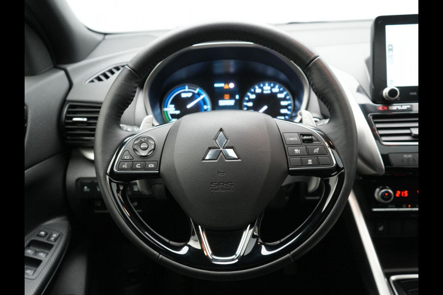 Mitsubishi Eclipse Cross 2.4 Instyle Plug In Hybrid 188pk Dealer O.H. PHEV | Trekhaak Afn. | Panodak | Head Up | Adaptive Cruise | 360 Camera | Lederen Sportstoelen Verwarmd | Apple Carplay | Keyless | Stuur Verwarmd | Blis | Navigat