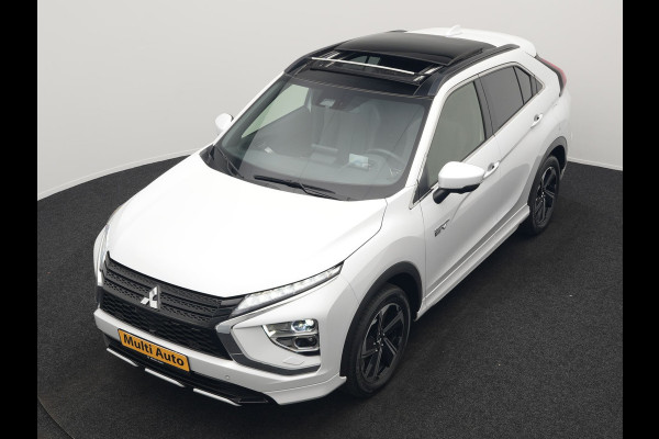 Mitsubishi Eclipse Cross 2.4 Instyle Plug In Hybrid 188pk Dealer O.H. PHEV | Trekhaak Afn. | Panodak | Head Up | Adaptive Cruise | 360 Camera | Lederen Sportstoelen Verwarmd | Apple Carplay | Keyless | Stuur Verwarmd | Blis | Navigat