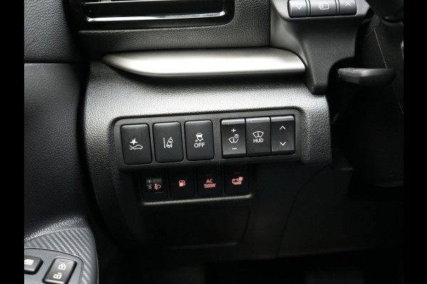 Mitsubishi Eclipse Cross 2.4 Instyle Plug In Hybrid 188pk Dealer O.H. PHEV | Trekhaak Afn. | Panodak | Head Up | Adaptive Cruise | 360 Camera | Lederen Sportstoelen Verwarmd | Apple Carplay | Keyless | Stuur Verwarmd | Blis | Navigat