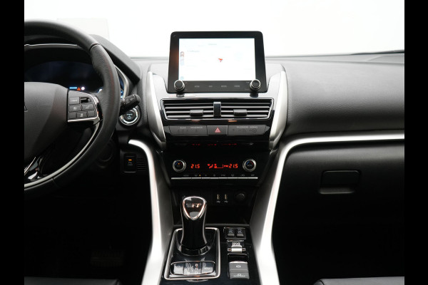 Mitsubishi Eclipse Cross 2.4 Instyle Plug In Hybrid 188pk Dealer O.H. PHEV | Trekhaak Afn. | Panodak | Head Up | Adaptive Cruise | 360 Camera | Lederen Sportstoelen Verwarmd | Apple Carplay | Keyless | Stuur Verwarmd | Blis | Navigat