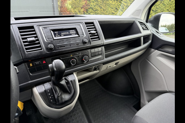 Volkswagen Transporter 2.0 TDI 150 PK E6 / DSG AUTOMAAT / L2H1 / 1e EIG. / TREKHAAK / AIRCO / CRUISE