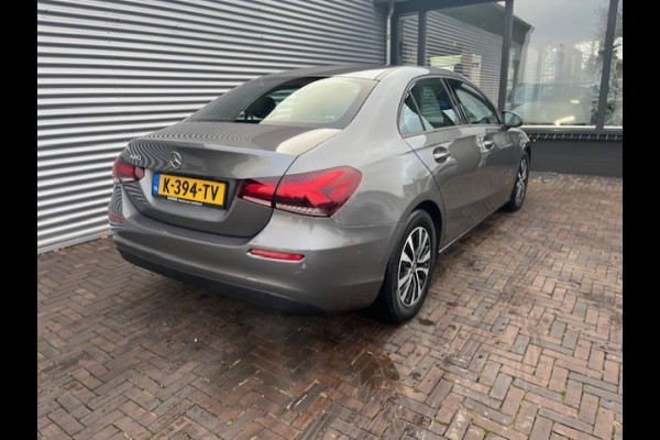 Mercedes-Benz A-Klasse 180 Business Solution