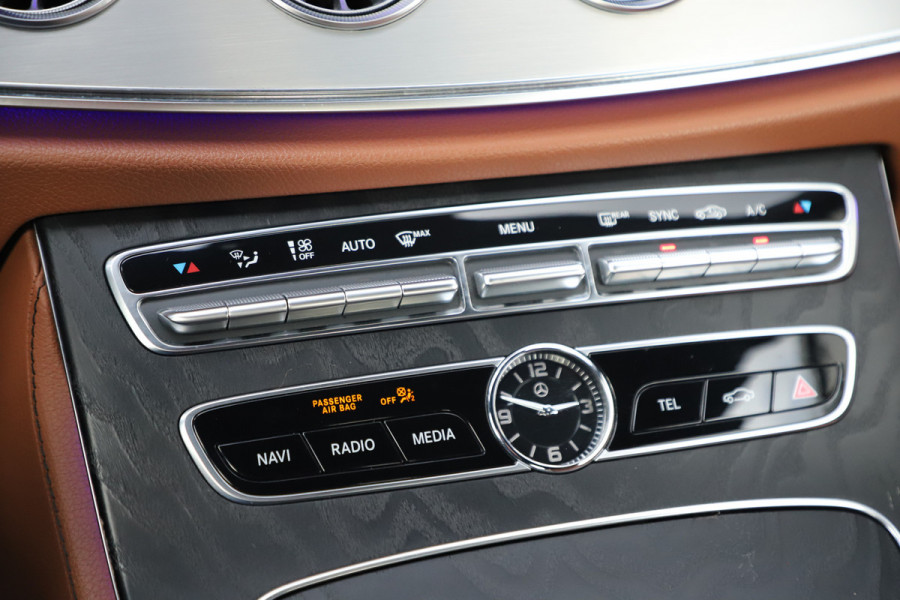 Mercedes-Benz E-Klasse Cabrio 200 AMG | 184PK | Burmester | Sfeerverlichting | Memory | Air-scarf | Widescreen | ILS | Acc | Leder | 2019.
