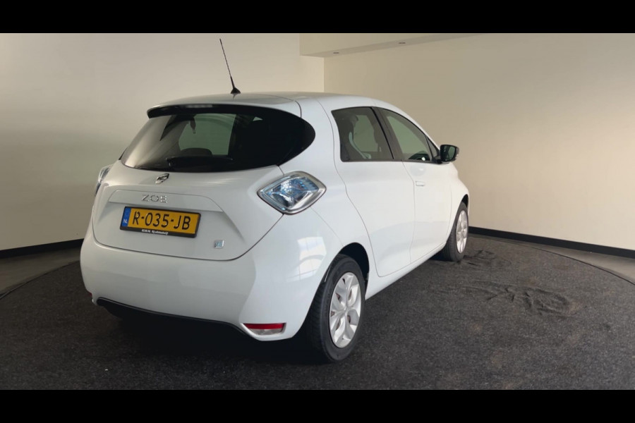 Renault ZOE R240 Intens 22 kWh Huur  Accu | Navigatie | Lage Kilometerstand!