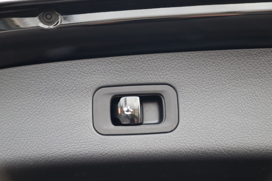 Mercedes-Benz GLC 400e AMG 4-Matic | 381PK | Pano | Head-up | Massage | Sfeerverlichting | Burmester | Acc | Stoelkoeling | Stuurwielverw. | Trekh